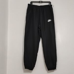 Nike Men Pants